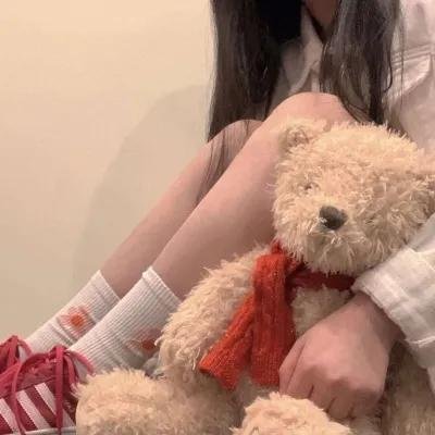 派遣女公关彩华